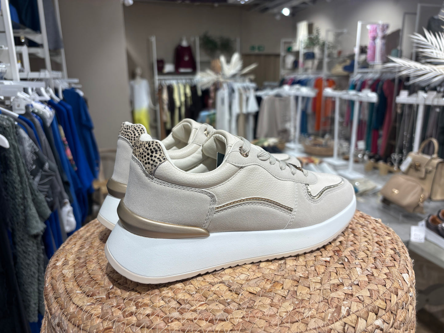 Navada Trainer Nude