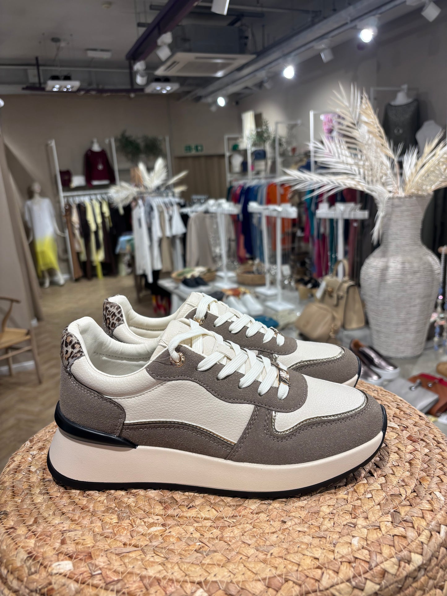 Navada Trainer Mocha
