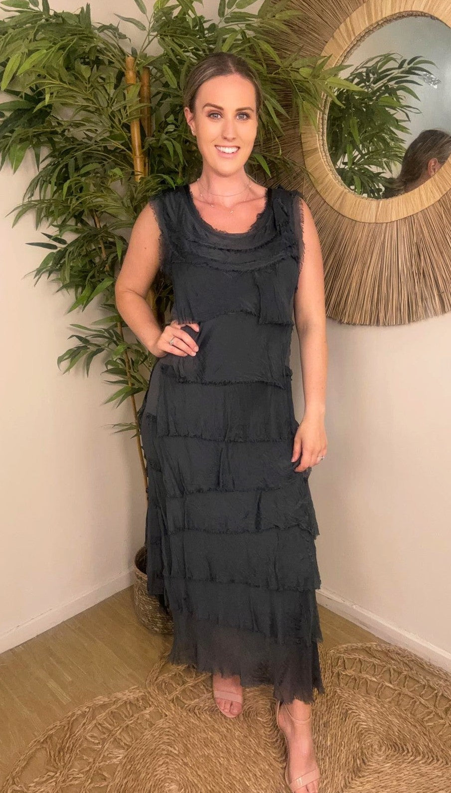 Elle Maxi Silky Layer Dress Black