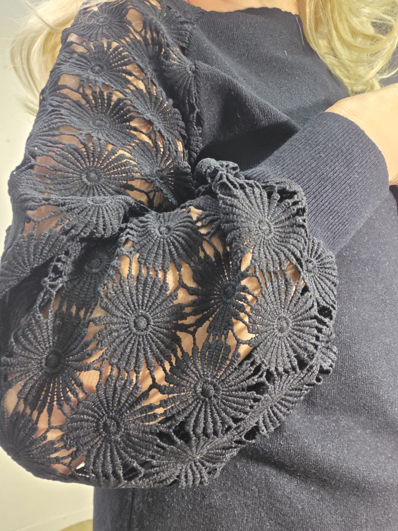 Flora knit free size Black