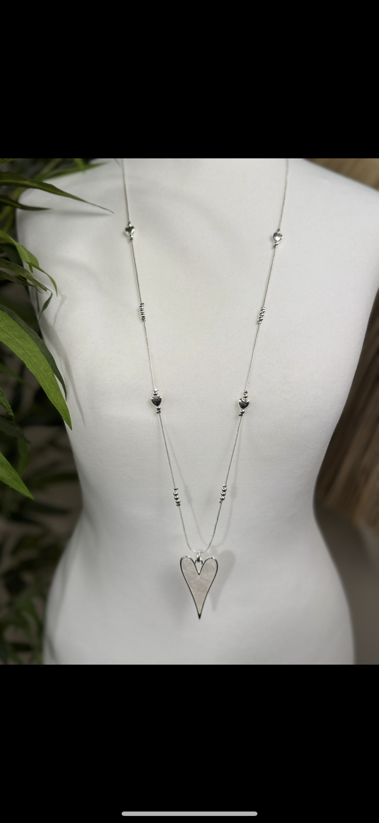 Amour Necklace Silver