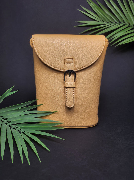 Light Camel Eze Leather Crossbody Bag