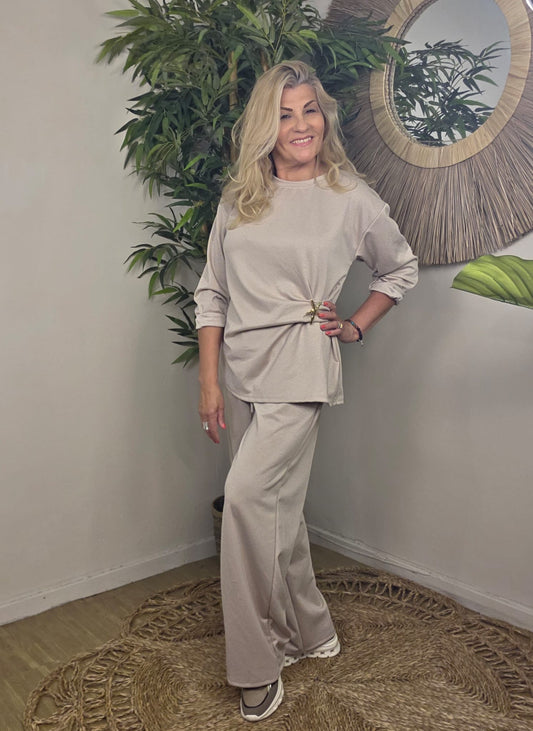 Two piece leisure set Cream