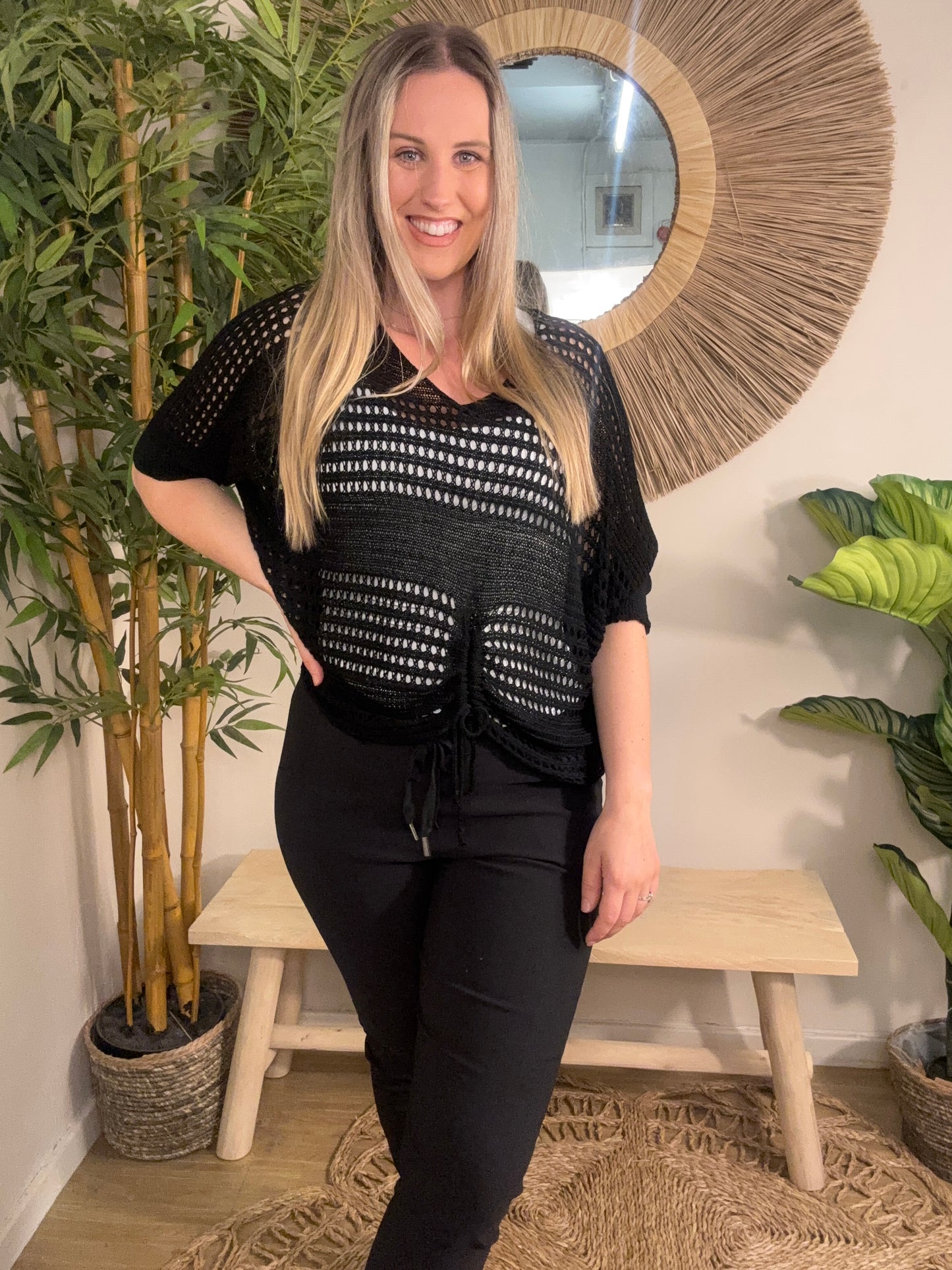 Side Tie Shrug    Black