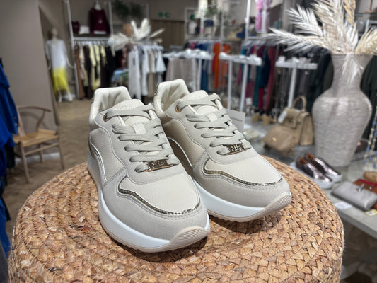 Navada Trainer Nude