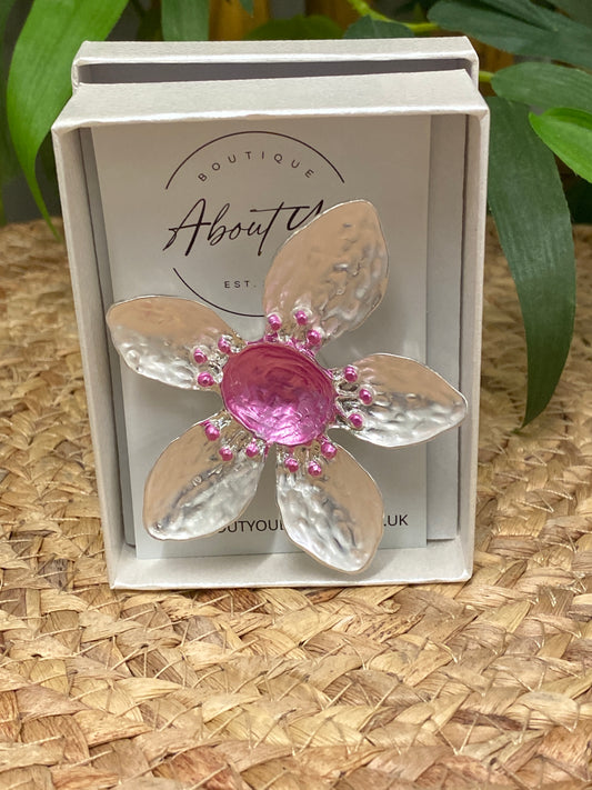 Magnetic Brooch Silver/Pink Flower